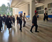 ผู้ว่าราชการจังหวัดสุราษฎร์ธานี ตรวจเยี่ยมสนามสอบศูนย์อำนวยก ... พารามิเตอร์รูปภาพ 1