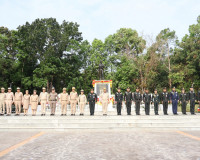 รองผู้ว่าฯ สุราษฎร์ธานี ร่วมพิธีวางพวงมาลาและบำเพ็ญกุศลเนื่อ ... พารามิเตอร์รูปภาพ 14