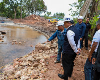 ผู้ว่าฯ สุราษฎร์ธานี ลงพื้นที่ติดตามความก้าวหน้าโครงการพัฒนา ... พารามิเตอร์รูปภาพ 2