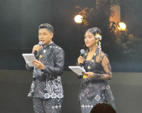 รองผู้ว่าราชการจังหวัดสุราษฎร์ธานี ให้การต้อนรับนายสีหศักดิ์ ... พารามิเตอร์รูปภาพ 5