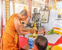 รองผู้ว่าราชการจังหวัดสุราษฎร์ธานี เป็นประธานพิธีมหาพุทธาภิเ ... พารามิเตอร์รูปภาพ 3