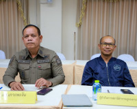สุราษฎร์ธานีประชุมคณะกรรมการรักษาความมั่นคงฯ ติดตามสถานการณ์ ... พารามิเตอร์รูปภาพ 4
