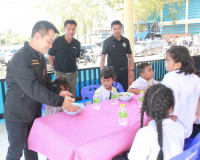 ผอ.สำนักงานสลากกินแบ่งรัฐบาลนำคณะลงพื้นที่อำเภอดอนสักจัดกิจก ... พารามิเตอร์รูปภาพ 36