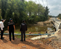 รองผู้ว่าราชการจังหวัดสุราษฎร์ธานี ได้ลงพื้นที่ติดตามโครงการ ... พารามิเตอร์รูปภาพ 2