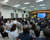 รองผู้ว่าราชการจังหวัดฯ เป็นประธานในพิธีเปิดโครงการมหกรรมการ ... พารามิเตอร์รูปภาพ 11