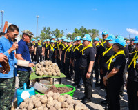 สุราษฎร์ธานี จัดกิจกรรมจิตอาสาพัฒนาสวนสาธารณะบึงขุนทะเล น้อม ... พารามิเตอร์รูปภาพ 8