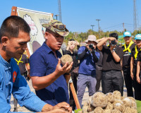 สุราษฎร์ธานี จัดกิจกรรมจิตอาสาพัฒนาสวนสาธารณะบึงขุนทะเล น้อม ... พารามิเตอร์รูปภาพ 13