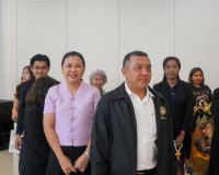 ผู้ว่าฯ สุราษฎร์ธานี เป็นประธานพิธีมอบวุฒิบัตรบัณฑิตน้อย โรง ... พารามิเตอร์รูปภาพ 1