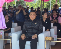 สุราษฎร์ธานีรวมพลังสตรีจาก 19 อำเภอ กว่า 20,000 คน แปรอักษร– ... พารามิเตอร์รูปภาพ 9