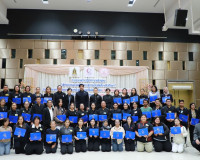 สุราษฎร์ธานีติวเข้ม“ทักษะแกนนำพลังบวกสู่การเป็นพี่เลี้ยงที่ป ... พารามิเตอร์รูปภาพ 1