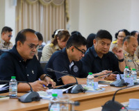 สุราษฎร์ธานีประชุมศูนย์อำนวยการความปลอดภัยทางถนนจังหวัด เร่ง ... พารามิเตอร์รูปภาพ 12