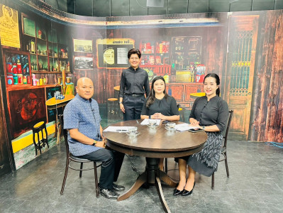 รองผู้ว่าราชการจังหวัดสุราษฎร์ธานี ออกรายการ “แหลงข่าวชาวใต้ ... พารามิเตอร์รูปภาพ 1