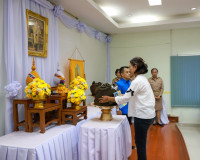 จังหวัดสุราษฎร์ธานี มอบสิ่งของพระราชทาน ช่วยเหลือผู้ประสบอัค ... พารามิเตอร์รูปภาพ 6