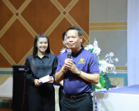 ผู้ว่าฯ สุราษฎร์ธานี พบสื่อมวลชน ร่วมนำเสนอทิศทางขับเคลื่อนจ ... พารามิเตอร์รูปภาพ 18