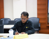 รองผู้ว่าราชการจังหวัดสุราษฎร์ธานี ประธานคณะกรรมการพิจารณากา ... พารามิเตอร์รูปภาพ 6