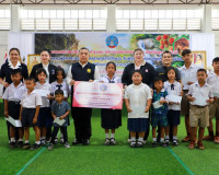 สุราษฎร์ธานีลงพื้นที่บ้านนาสาร ขับเคลื่อน “บำบัดทุกข์ บำรุงส ... พารามิเตอร์รูปภาพ 11
