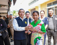 สุราษฎร์ธานีลงพื้นที่บ้านนาสาร ขับเคลื่อน “บำบัดทุกข์ บำรุงส ... พารามิเตอร์รูปภาพ 78