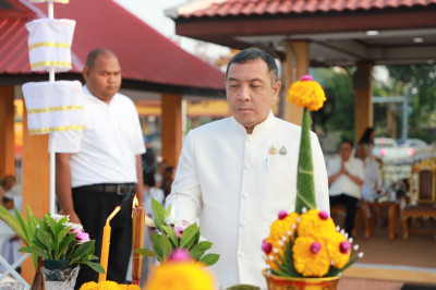 พ่อเมืองสุราษฎร์ธานี นำชาวจังหวัดสุราษฎร์ธานีร่วมพิธีบวงสรวง ... พารามิเตอร์รูปภาพ 1