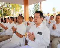 พ่อเมืองสุราษฎร์ธานี นำชาวจังหวัดสุราษฎร์ธานีร่วมพิธีบวงสรวง ... พารามิเตอร์รูปภาพ 9