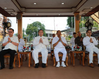 พ่อเมืองสุราษฎร์ธานี นำชาวจังหวัดสุราษฎร์ธานีร่วมพิธีบวงสรวง ... พารามิเตอร์รูปภาพ 22