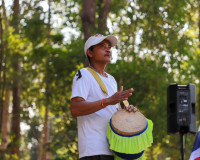 พลังศรัทธาเนืองแน่น! สุราษฎร์ธานีรวมใจเป็นหนึ่ง แห่ผ้าห่มพระ ... พารามิเตอร์รูปภาพ 55