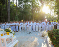 พลังศรัทธาเนืองแน่น! สุราษฎร์ธานีรวมใจเป็นหนึ่ง แห่ผ้าห่มพระ ... พารามิเตอร์รูปภาพ 78