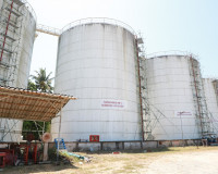 ผู้ว่าฯ สุราษฎร์ธานี ลงพื้นที่ตรวจคลังน้ำมันในจังหวัด สร้างค ... พารามิเตอร์รูปภาพ 13