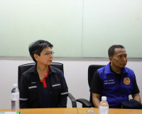 ผู้ว่าฯ สุราษฎร์ธานี ลงพื้นที่ตรวจคลังน้ำมันในจังหวัด สร้างค ... พารามิเตอร์รูปภาพ 23