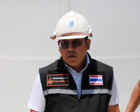 ผู้ว่าฯ สุราษฎร์ธานี ลงพื้นที่ตรวจคลังน้ำมันในจังหวัด สร้างค ... พารามิเตอร์รูปภาพ 24