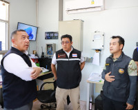 ผู้ว่าฯ สุราษฎร์ธานี ลงพื้นที่ตรวจคลังน้ำมันในจังหวัด สร้างค ... พารามิเตอร์รูปภาพ 25