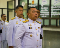 สุราษฎร์ธานี มอบเครื่องหมาย “รักษาดินแดนยิ่งชีพ” เชิดชูเกียร ... พารามิเตอร์รูปภาพ 1