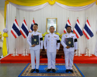 สุราษฎร์ธานี มอบเครื่องหมาย “รักษาดินแดนยิ่งชีพ” เชิดชูเกียร ... พารามิเตอร์รูปภาพ 12