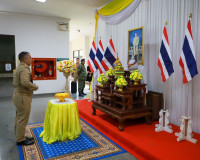 สุราษฎร์ธานีเชิดชูเกียรติผู้เสียสละ มอบ “เข็มอาสารักษาดินแดน ... พารามิเตอร์รูปภาพ 11