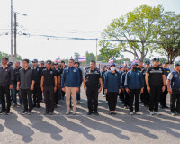 สุราษฎร์ธานี ปล่อยแถวระดมกวาดล้างอาชญากรรม รับสงกรานต์ 2569  ... พารามิเตอร์รูปภาพ 6