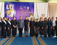 สุราษฎร์ธานี จัดพิธีทอดผ้าป่าสมทบกองทุนพัฒนาเด็กชนบท สืบสานพ ... พารามิเตอร์รูปภาพ 10