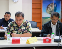 รองผู้ว่าราชการจังหวัดสุราษฎร์ธานี เป็นประธานการประชุมพิจารณ ... พารามิเตอร์รูปภาพ 3