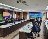จังหวัดสุราษฎร์ธานี ประชุมคณะกรรมการศูนย์ปฏิบัติการป้องกันแล ... พารามิเตอร์รูปภาพ 11