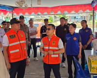 รองผู้ว่าฯ สุราษฎร์ธานี ลงพื้นที่ตรวจเข้มจุดบริการช่วงสงกราน ... พารามิเตอร์รูปภาพ 13