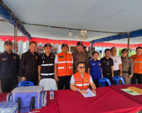 รองผู้ว่าฯ สุราษฎร์ธานี ลงพื้นที่ตรวจเข้มจุดบริการช่วงสงกราน ... พารามิเตอร์รูปภาพ 30