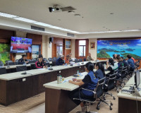 จังหวัดสุราษฎร์ธานีประชุมติดตามสถานการณ์อุบัติเหตุช่วงสงกราน ... พารามิเตอร์รูปภาพ 1