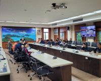 จังหวัดสุราษฎร์ธานีประชุมติดตามสถานการณ์อุบัติเหตุช่วงสงกราน ... พารามิเตอร์รูปภาพ 17