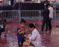 ผู้ว่าฯ สุราษฎร์ ปิดงาน "เย็นทั่วหล้ามหาสงกรานต์ 69" สุดยิ่ง ... พารามิเตอร์รูปภาพ 23