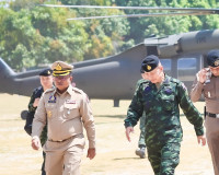 แม่ทัพภาคที่ 4 นำคณะลงพื้นที่สมุยและพะงัน ตรวจเยี่ยมและติดตา ... พารามิเตอร์รูปภาพ 5