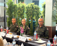 แม่ทัพภาคที่ 4 นำคณะลงพื้นที่สมุยและพะงัน ตรวจเยี่ยมและติดตา ... พารามิเตอร์รูปภาพ 15