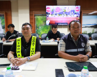 จังหวัดสุราษฎร์ธานี ประชุมติดตามสถานการณ์อุบัติเหตุช่วงสงกรา ... พารามิเตอร์รูปภาพ 7