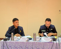 สุราษฎร์ธานีประชุมคณะกรรมการศึกษาธิการจังหวัด ติดตามการขับเค ... พารามิเตอร์รูปภาพ 3