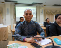 สุราษฎร์ธานีประชุม ก.บ.จ. ปรับแผนงบประมาณ เดินหน้าโครงการพัฒ ... พารามิเตอร์รูปภาพ 10