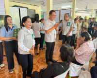 รองผู้ว่าราชการจังหวัดฯ เป็นประธานในพิธีเปิด หน่วยแพทย์เคลื่ ... พารามิเตอร์รูปภาพ 6