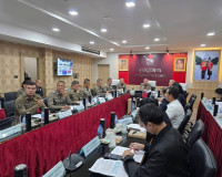 รองผู้ว่าราชการจังหวัดสุราษฎร์ธานี เข้าร่วมการประชุมเพื่อติด ... พารามิเตอร์รูปภาพ 6