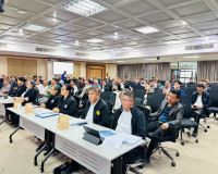 รองผู้ว่าราชการจังหวัดสุราษฎร์ธานี กล่าวต้อนรับ คณะสมาชิกวุฒ ... พารามิเตอร์รูปภาพ 10